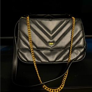 DKNY Vivian Shoulder bag
